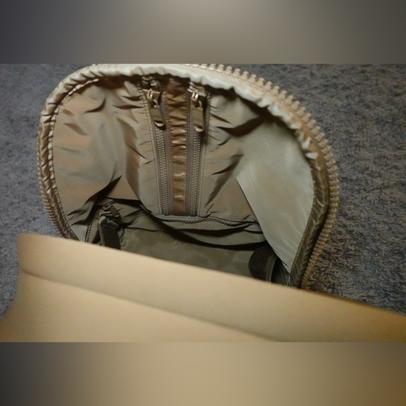 Danger Dover Dakota Backpack-Medium Size - Picture 5 of 7